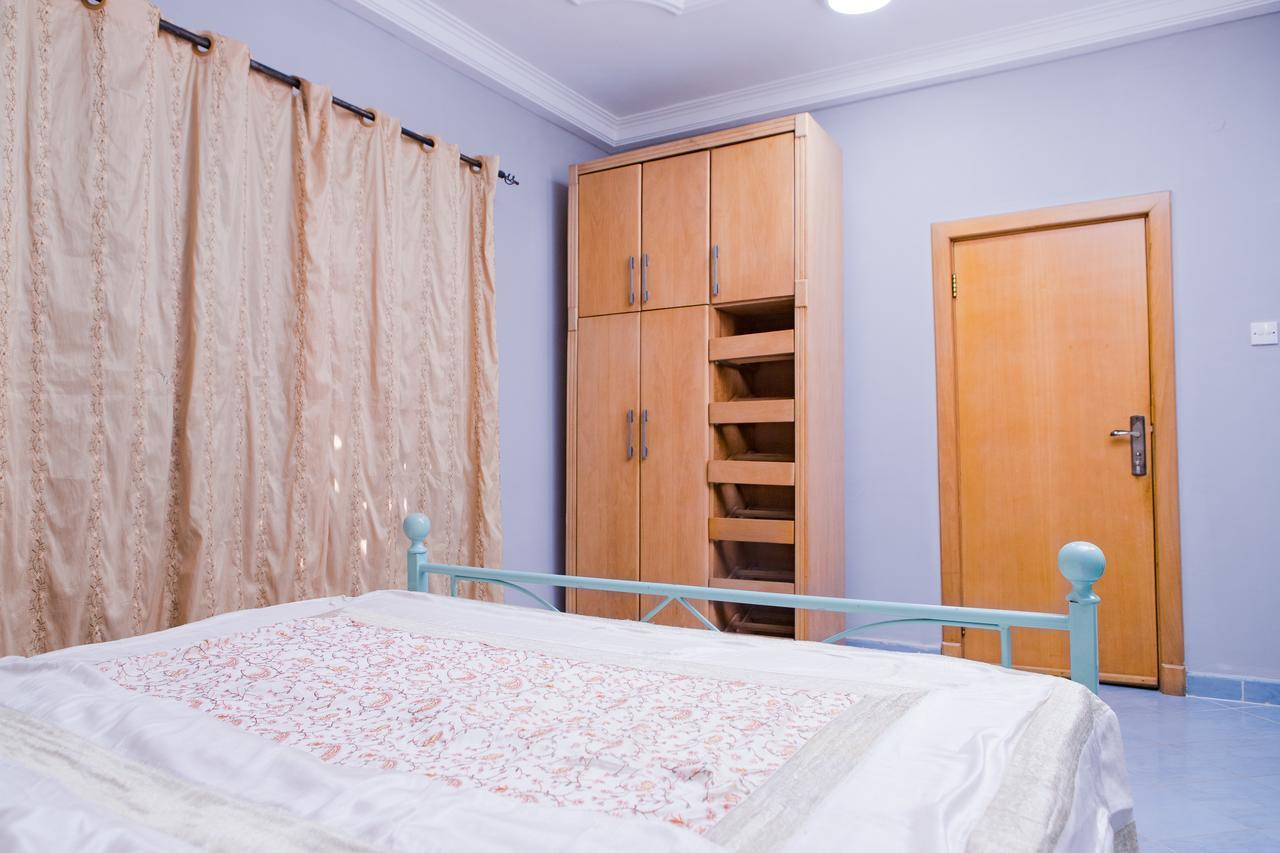 Maxwell Court Apartments Accra Exterior photo
