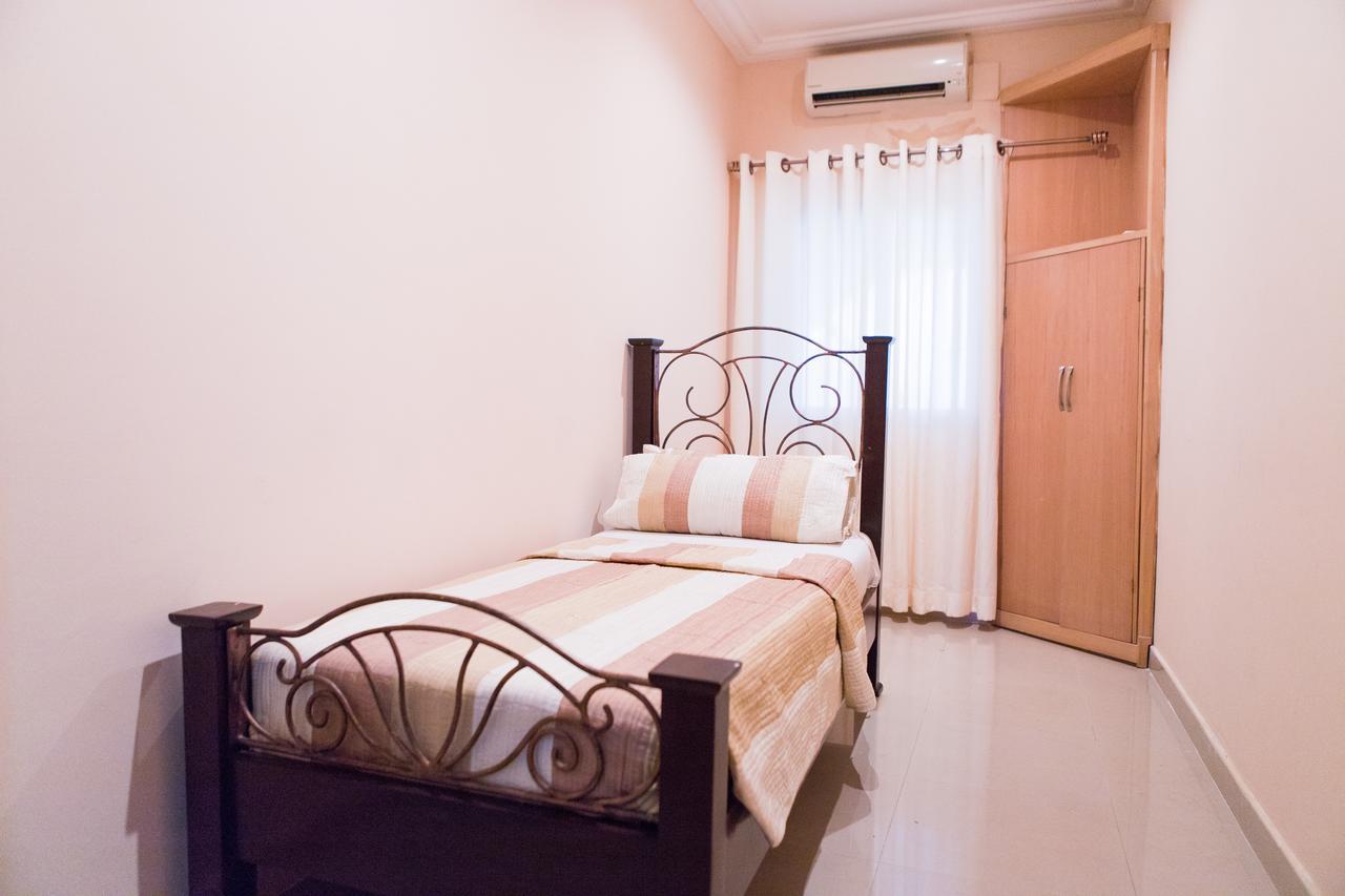 Maxwell Court Apartments Accra Exterior photo