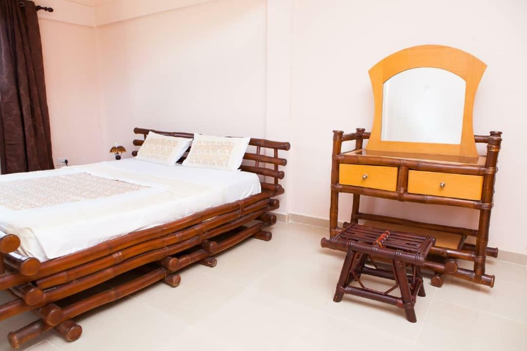 Maxwell Court Apartments Accra Exterior photo